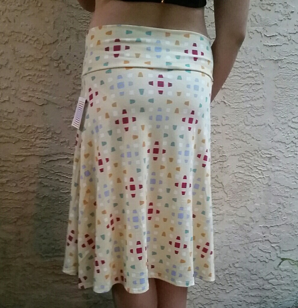 New Lularoe retro skirt